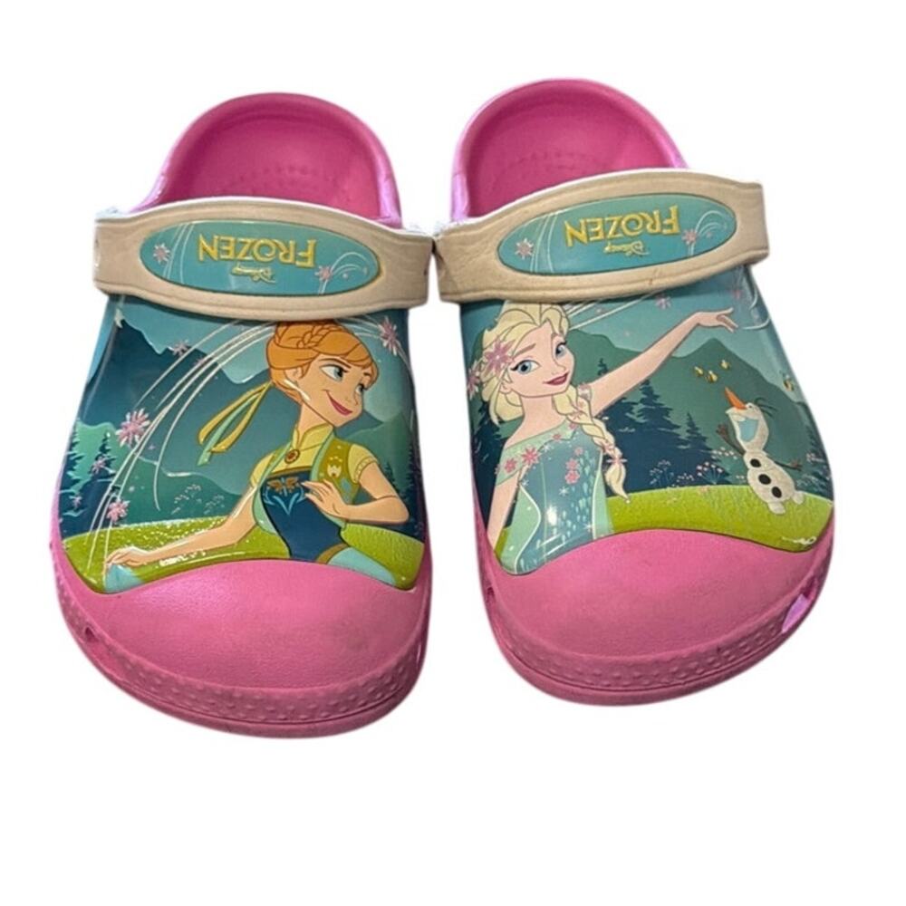 Creative Crocs Disney Frozen Fever Clogs in Party Pink/Oyster Toddler Size 12/13